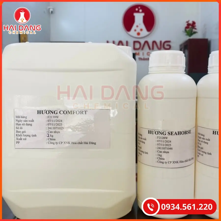 Tinh Dầu Xịt Thơm Hương Comfort 1 Lít Chai Cho Hóa Chất Tẩy Rửa | Giá Tốt Quảng Ninh
