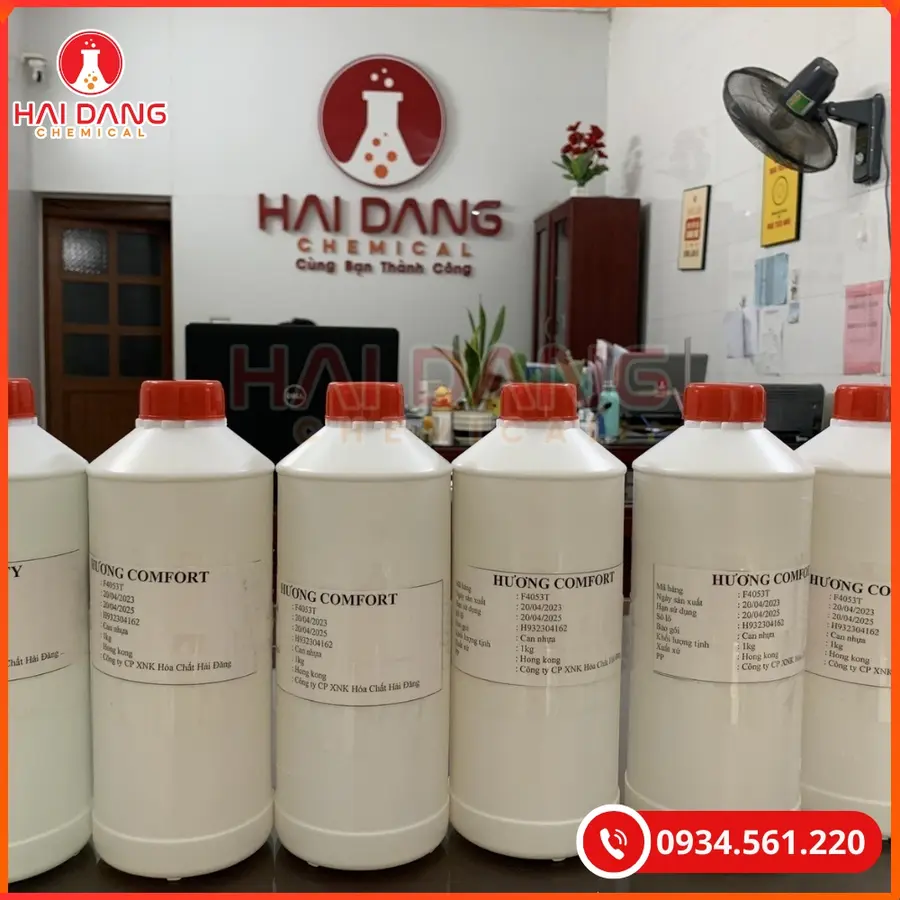 Tinh Dầu Xịt Thơm Hương Comfort 1 Lít Chai Cho Hóa Chất Tẩy Rửa | Giá Tốt Quảng Ninh