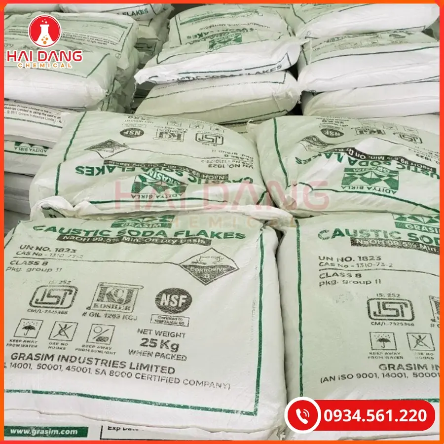 Xút Vảy Sodium Hydroxide NaOH 99% Ấn Độ 25kg Bao | Giá Tốt Quảng Ninh