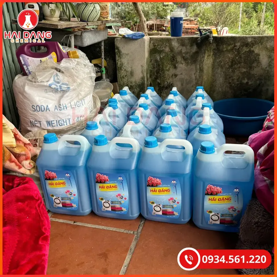Tinh Dầu Xịt Thơm Hương Downy 1 Lít Chai Cho Hóa Chất Tẩy Rửa | Giá Tốt Quảng Ninh