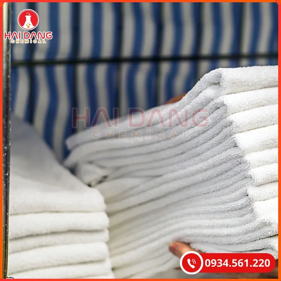 Tinh Dầu Xịt Thơm Hương Ngàn Hoa 1 Lít Chai Cho Hóa Chất Tẩy Rửa | Giá Tốt Quảng Ninh