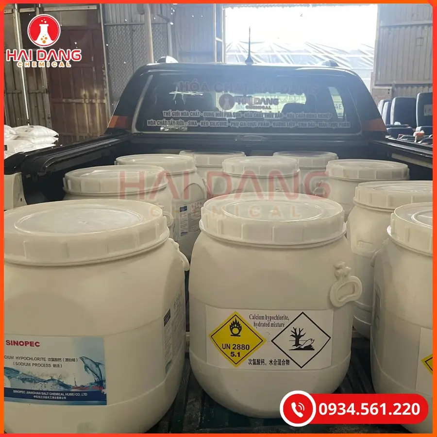 Chlorine Trung Quốc Thùng 45kg Khử Trùng Ao Nuôi Thủy Sản | Giá Tốt Tại Kho Quảng Ninh