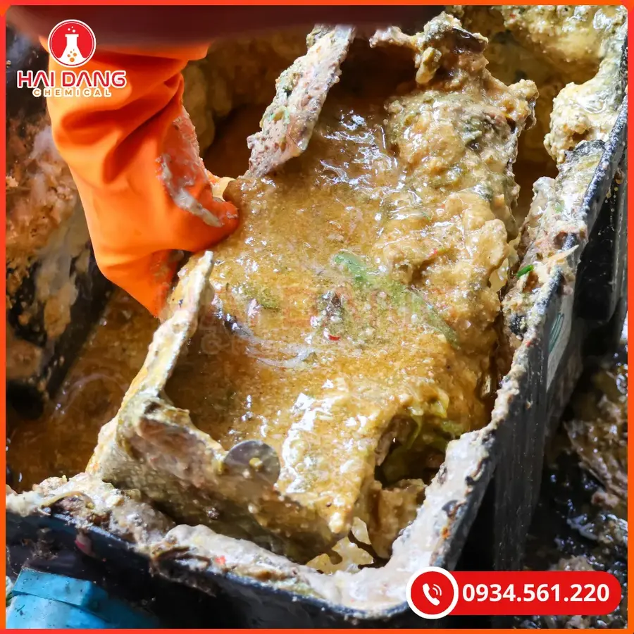 Tẩy Dầu Nhớt VMC Việt Nam 1 Lít Chai Cho Hóa Chất Tẩy Rửa | Giá Tốt Quảng Ninh
